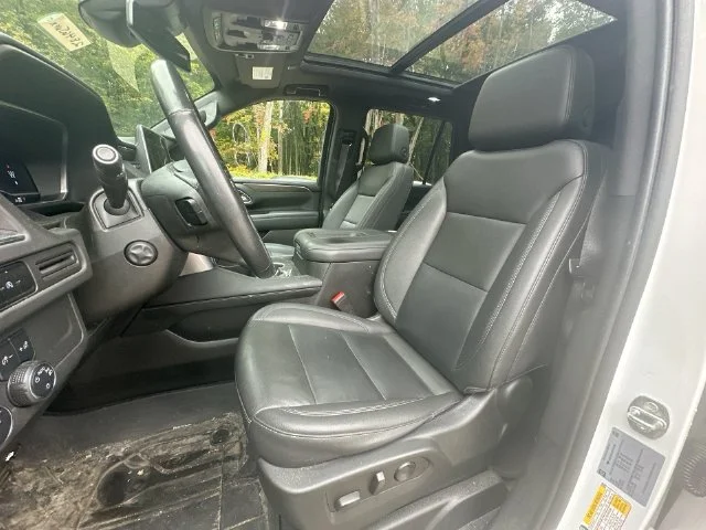 Used 2023 White Chevrolet LT image 29