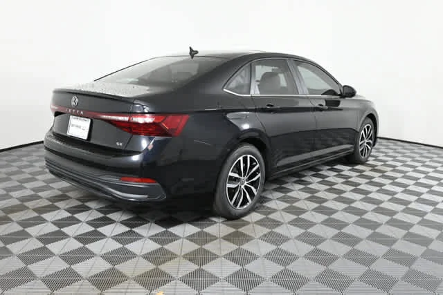 New 2026 Deep Black Pearl Volkswagen SE image 7