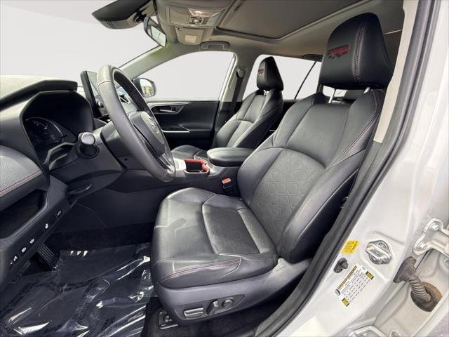 Certified Used 2023 ICE CAP Toyota  image 3