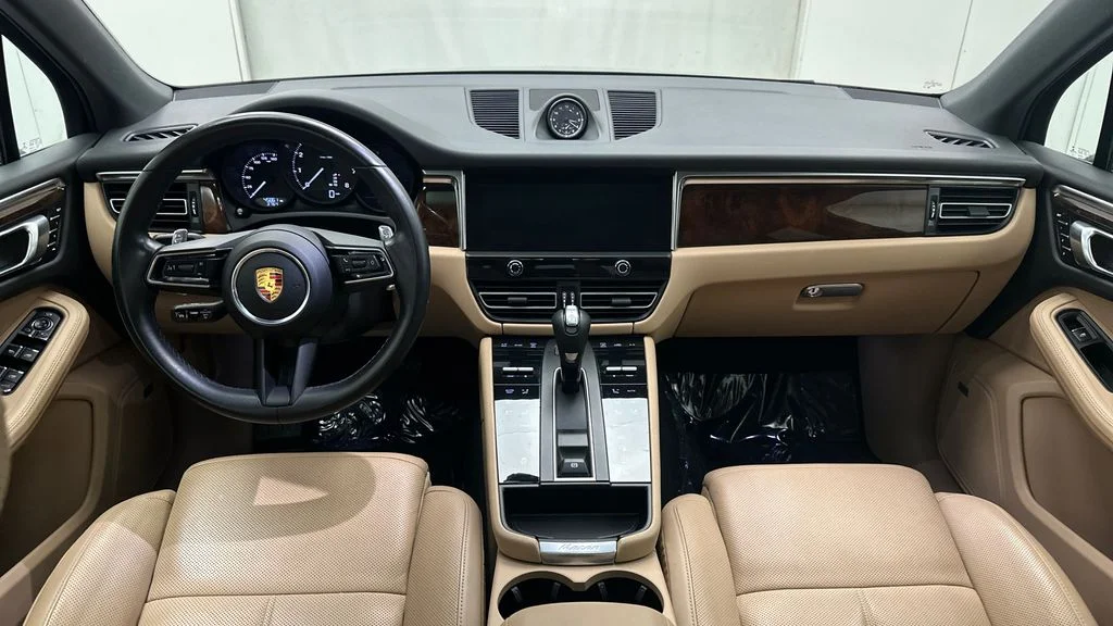 Used 2022 Black Porsche Base image 28