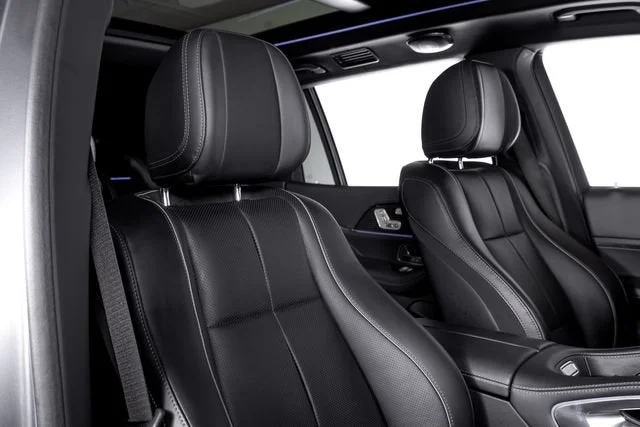 Used 2021 Maybach Two-Tone Paint Iridium Silver/Selenite Gre Mercedes-Benz Maybach GLS 600 image 55