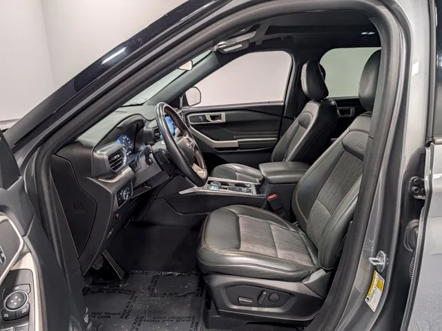 Used 2023 Gray Ford Timberline image 11