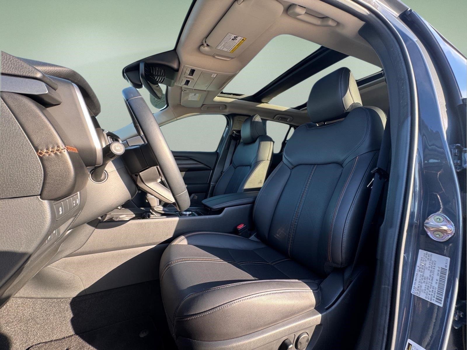 Used 2025 Polymetal Gray Metallic Mazda Premium Package image 22