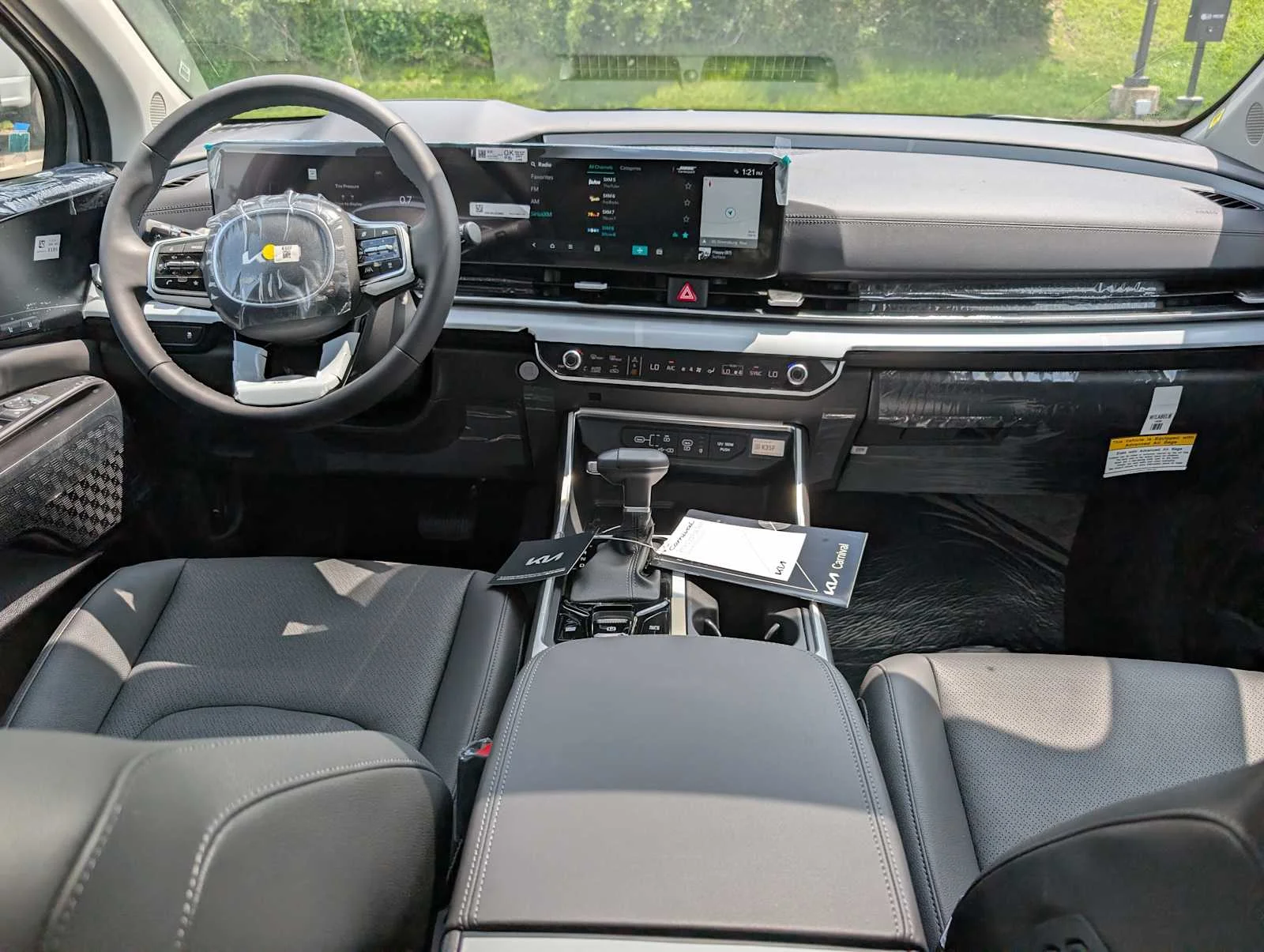 New 2026 Ceramic Silver Kia SX Prestige image 12