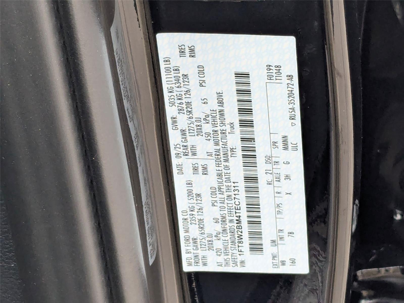 2026 Ford F-250 Super Duty Platinum - Photo 40