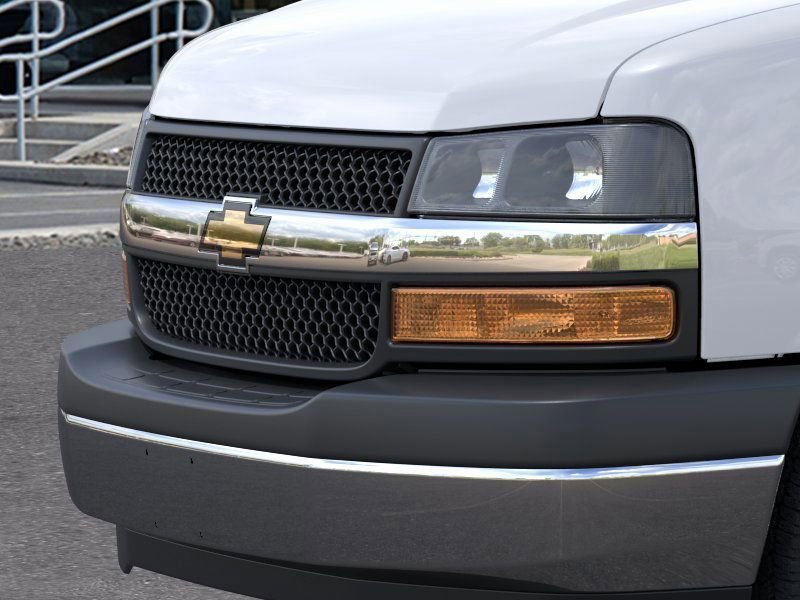 2025 Chevrolet Express Cargo Work Van - Photo 13