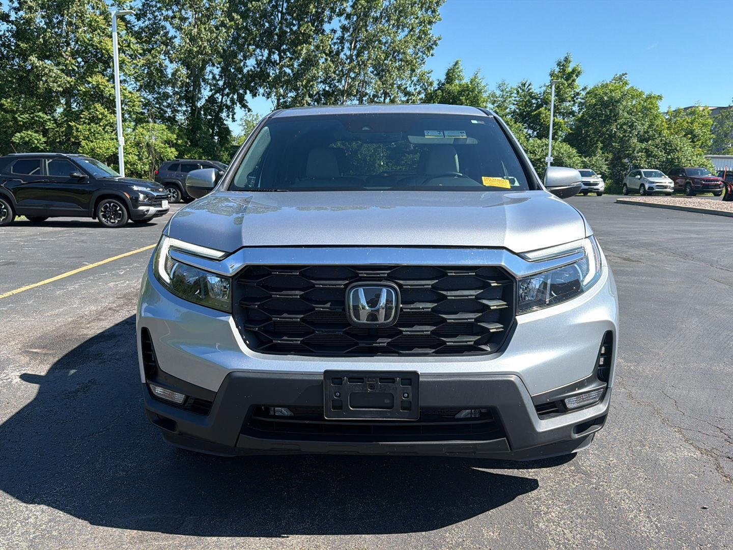 Used 2023 Lunar Silver Metallic Honda EX-L image 2