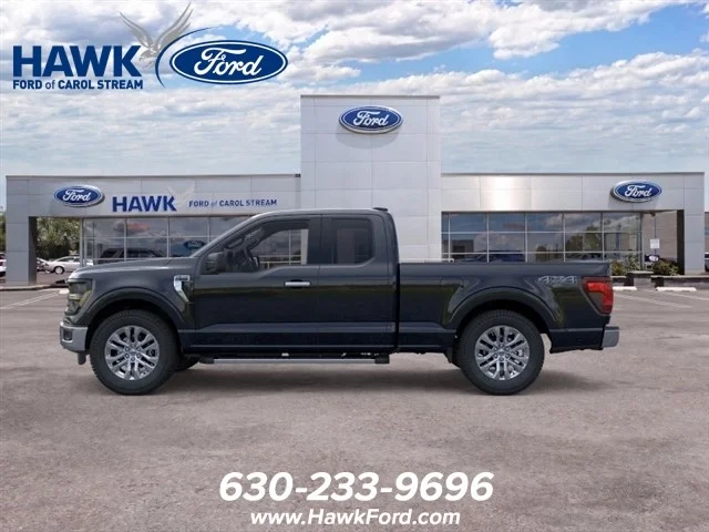 New 2026 Agate Black Metallic Ford XLT image 3