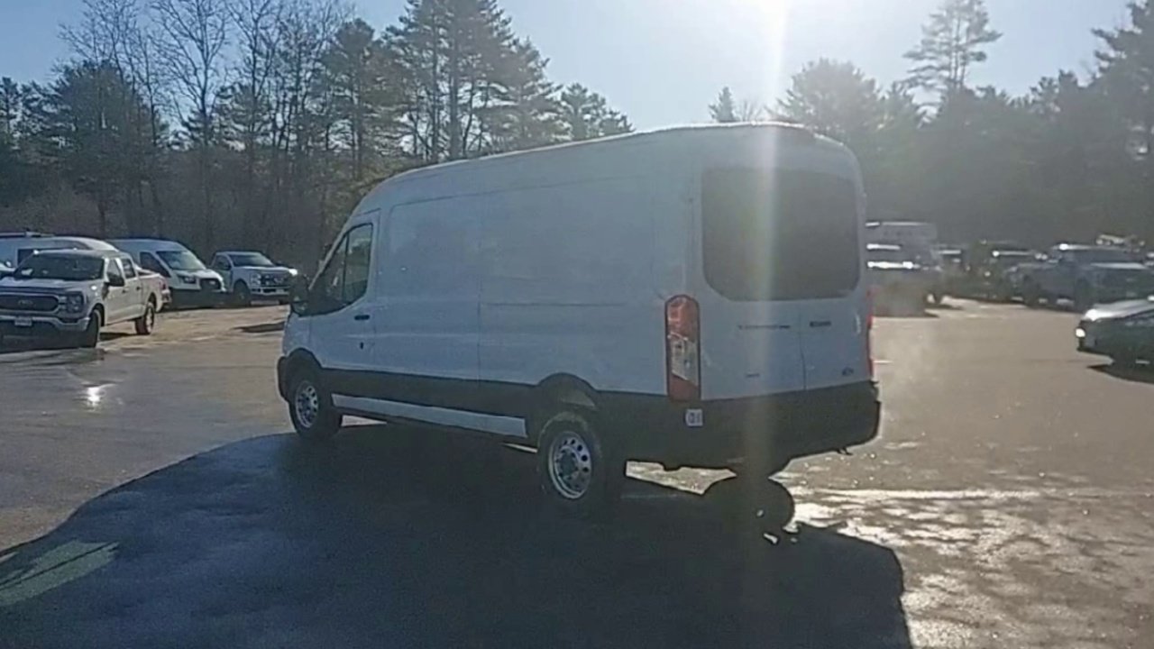 New 2026 Oxford White Ford Cargo Van image 19