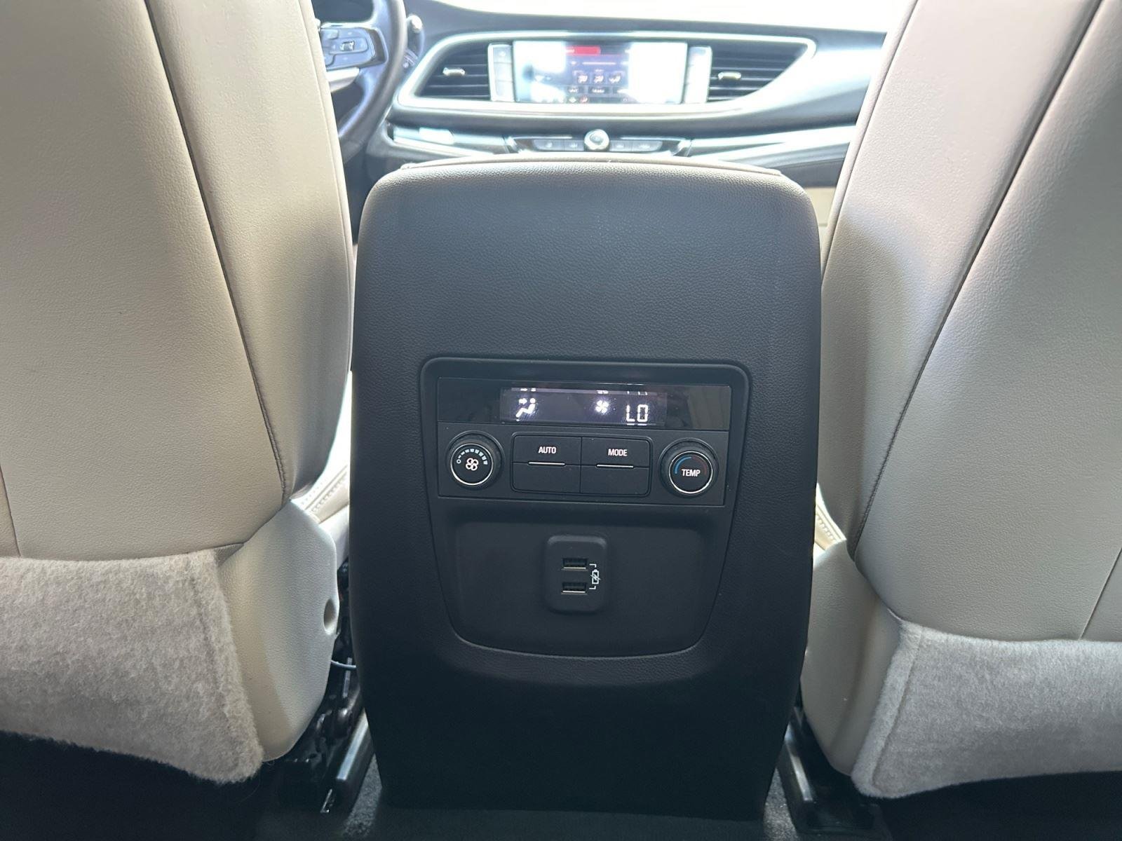 Used 2023 Summit White Buick Essence image 18