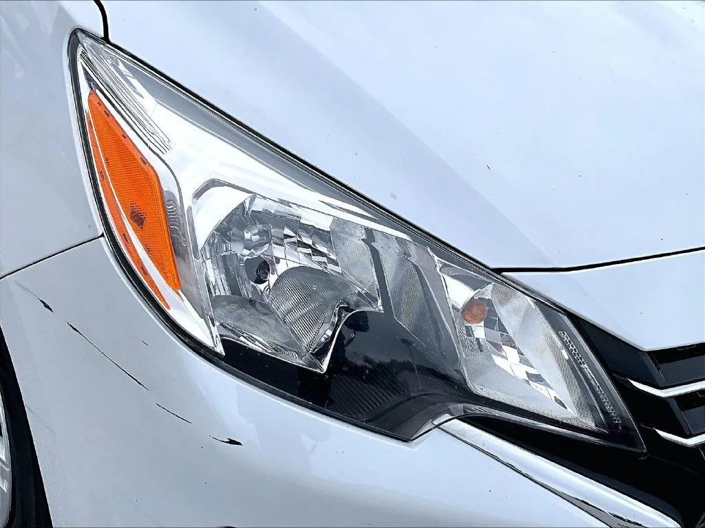 Used 2024 Red Mitsubishi ES image 30
