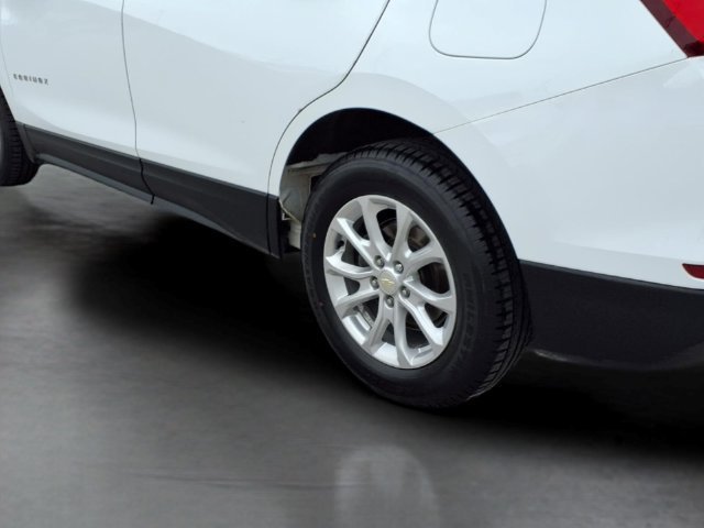 Used 2020 SUMMIT WHITE Chevrolet LS image 20