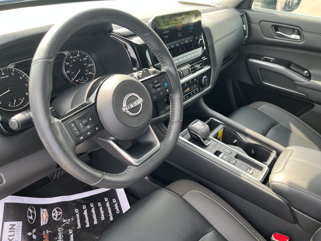 Used 2025 Black Nissan SL image 16