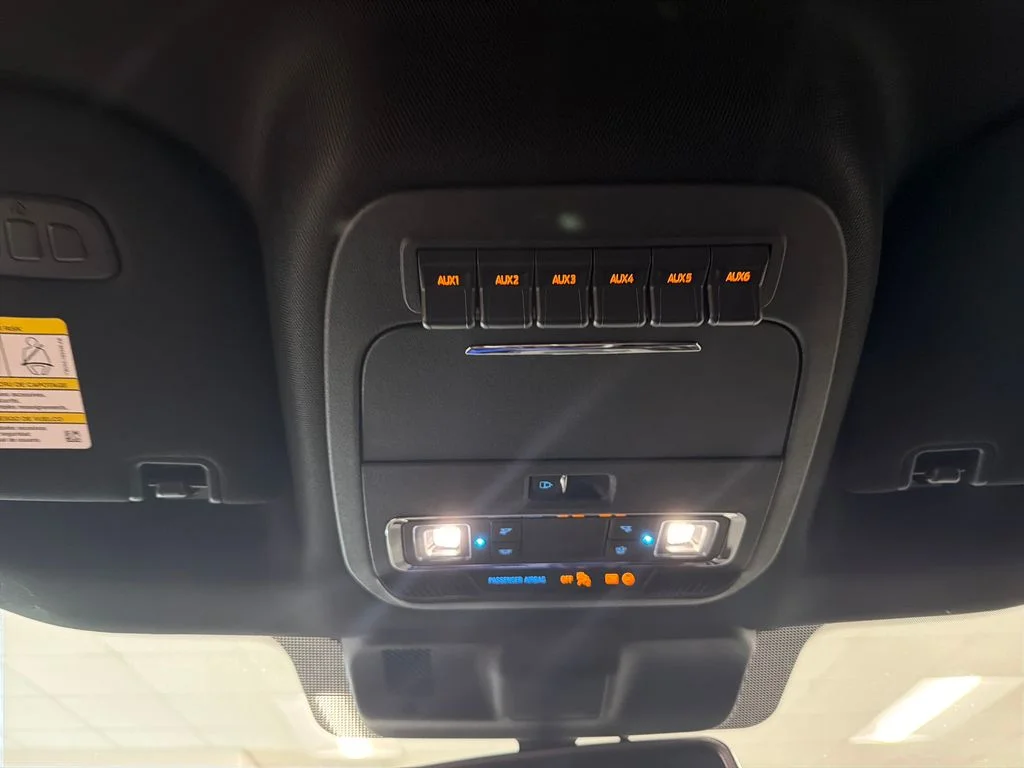 New 2026 Star White Metallic Tri-Coat Ford F-250® Platinum® image 17