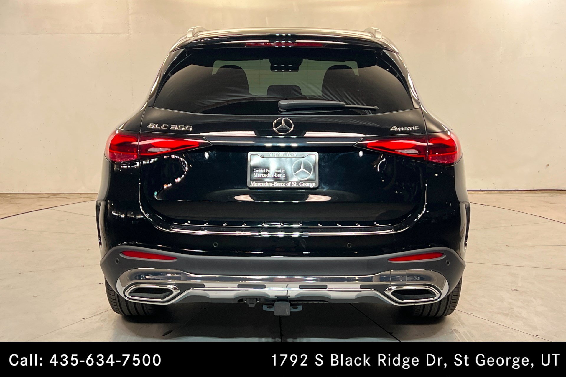 Certified Used 2026 Black Mercedes-Benz GLC 300 image 5