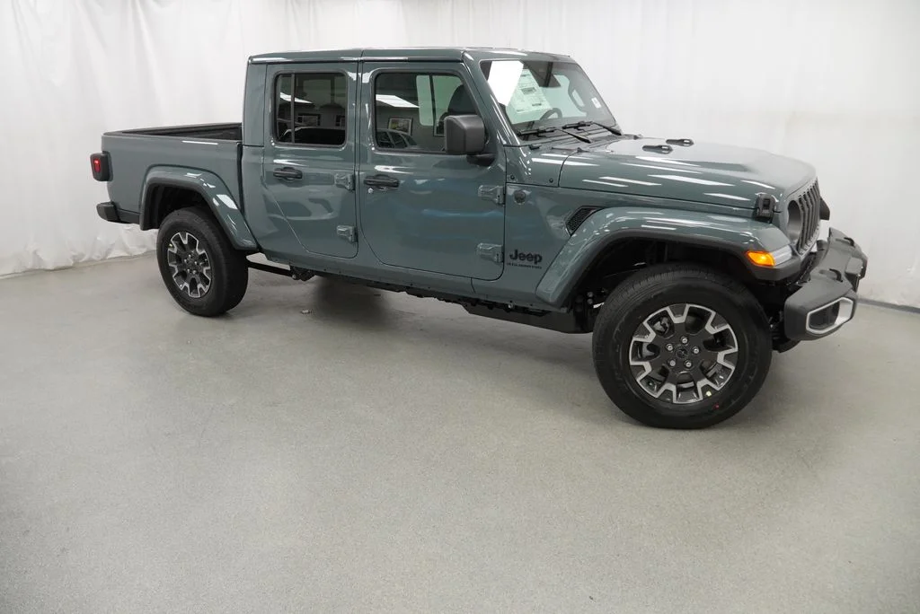 New 2026 Anvil Clear-Coat Exterior Paint Jeep Sahara image 9
