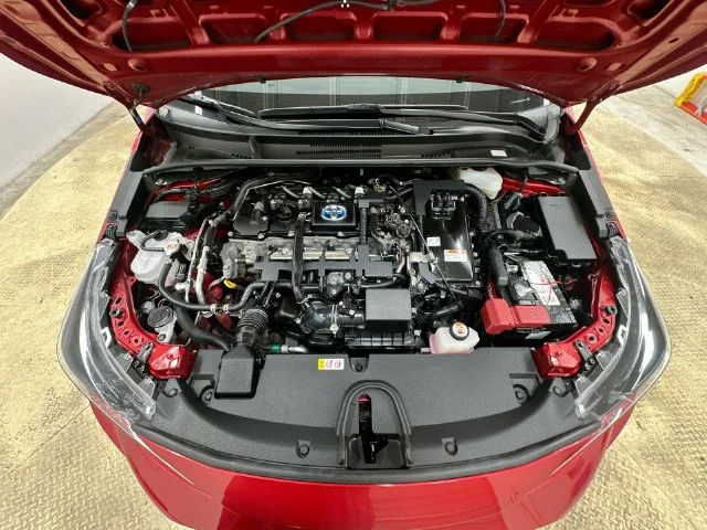 Used 2021 Red Toyota LE image 25