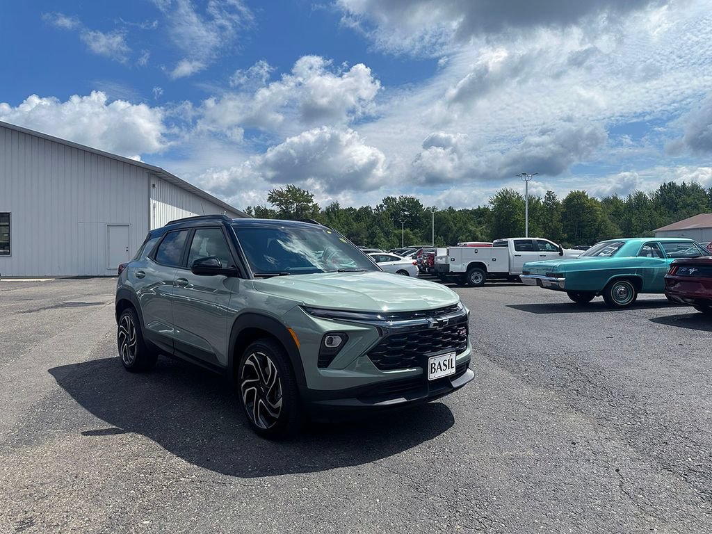 Used 2024 Cacti Green Chevrolet RS image 40
