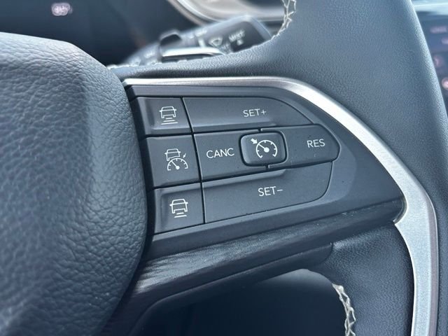 2024 Jeep Grand Cherokee L Altitude - Photo 15