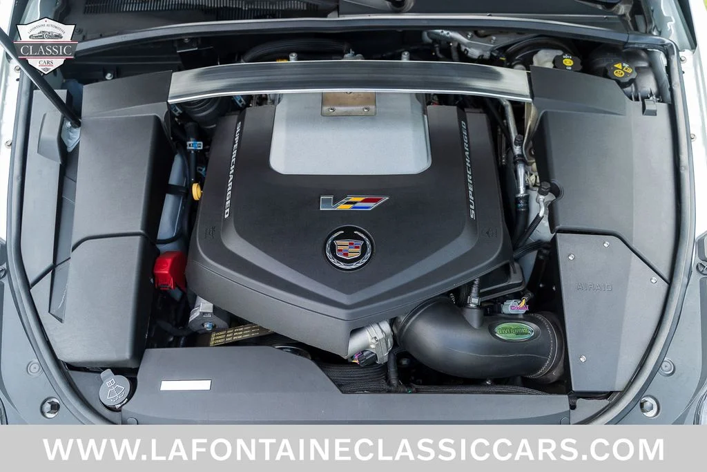 Used 2015 White Cadillac Base image 60