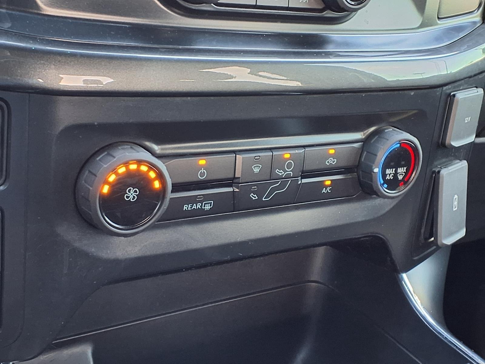 Used 2022 Gray Ford XL image 5