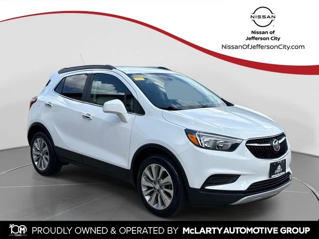 Used 2020 White Buick Preferred image 1