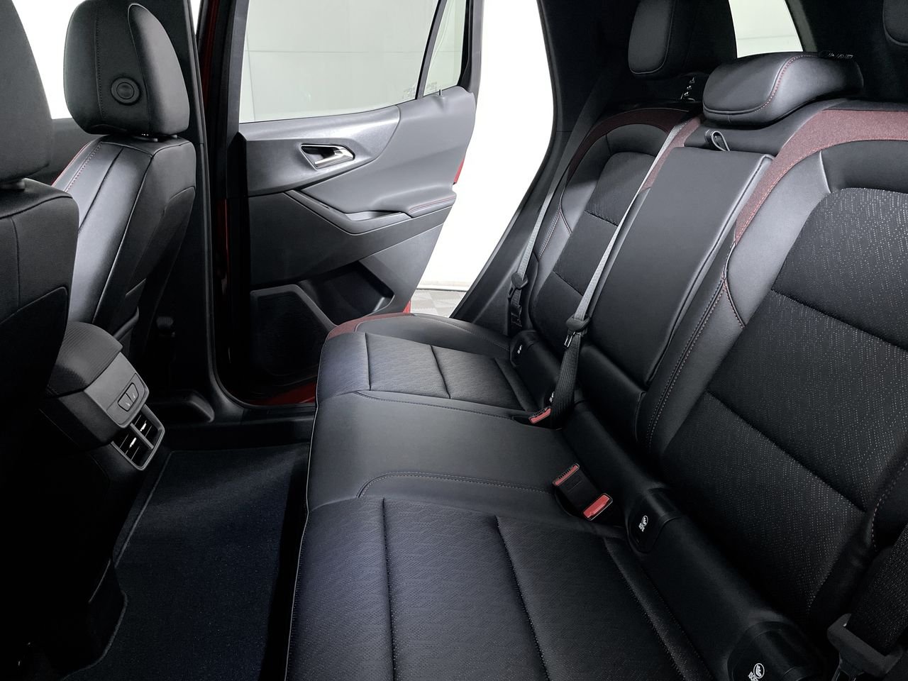 2025 Chevrolet Equinox RS - Photo 115