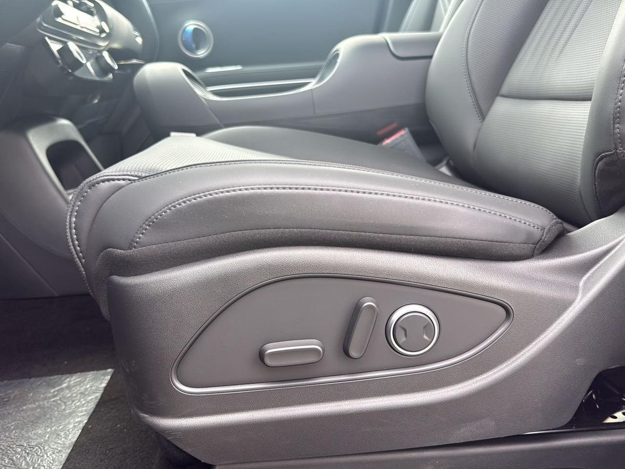 New 2026 Ecotronic Gray Pearl Hyundai SEL AWD image 52