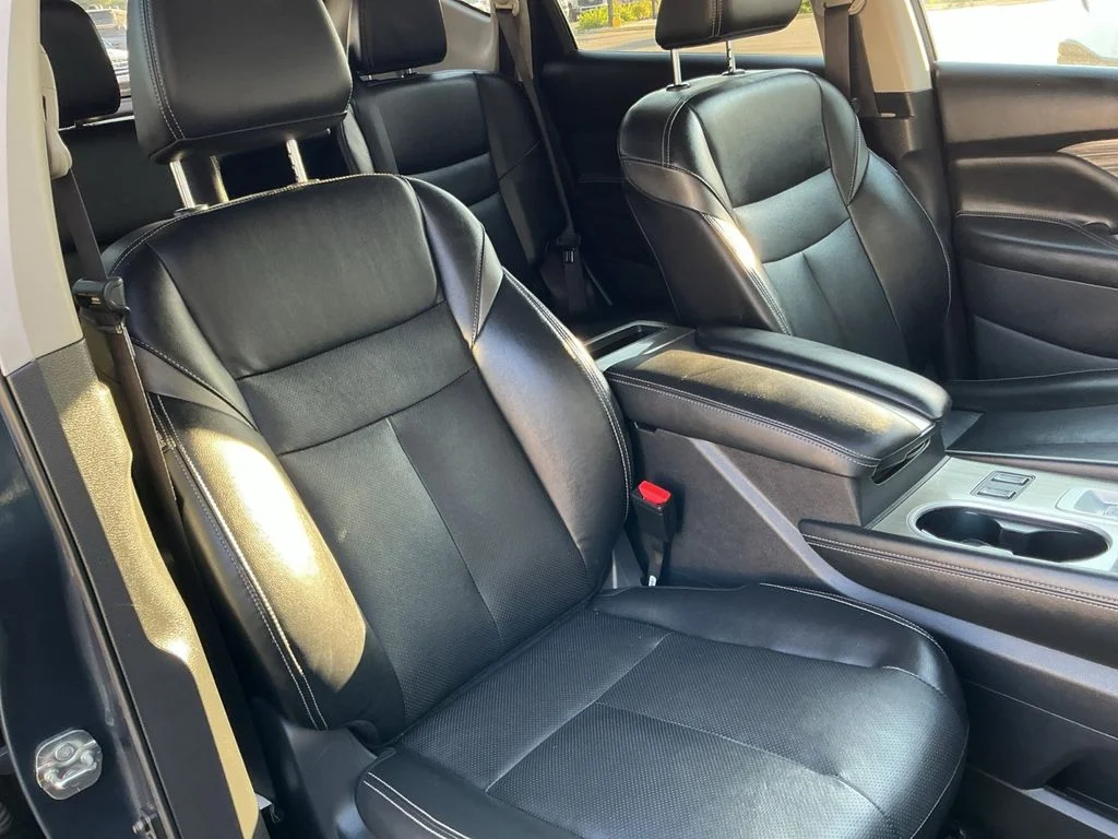Used 2018 Blue Nissan SL image 36