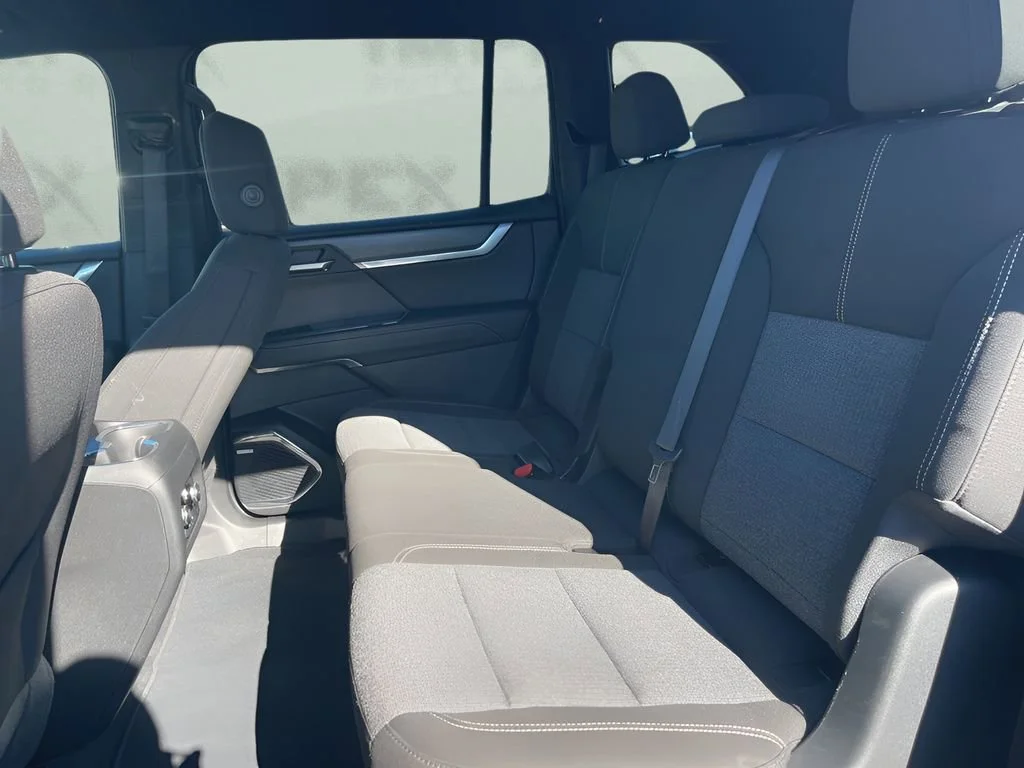 Used 2025 Sterling Metallic GMC Elevation image 11