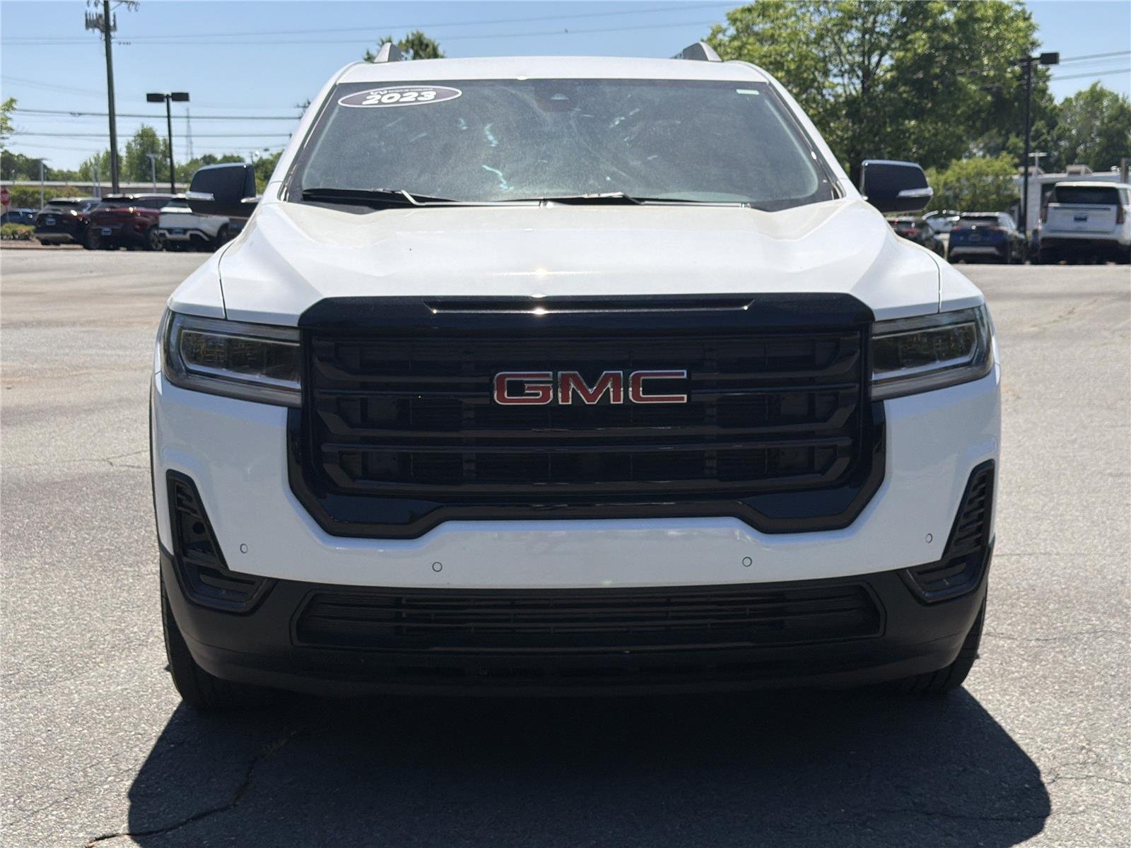 Used 2023 Summit White GMC SLE image 32