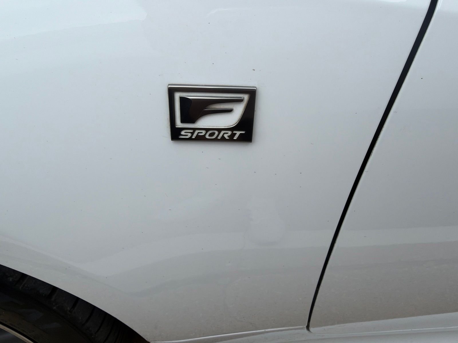 Used 2015 Ultra White Lexus 350 image 14