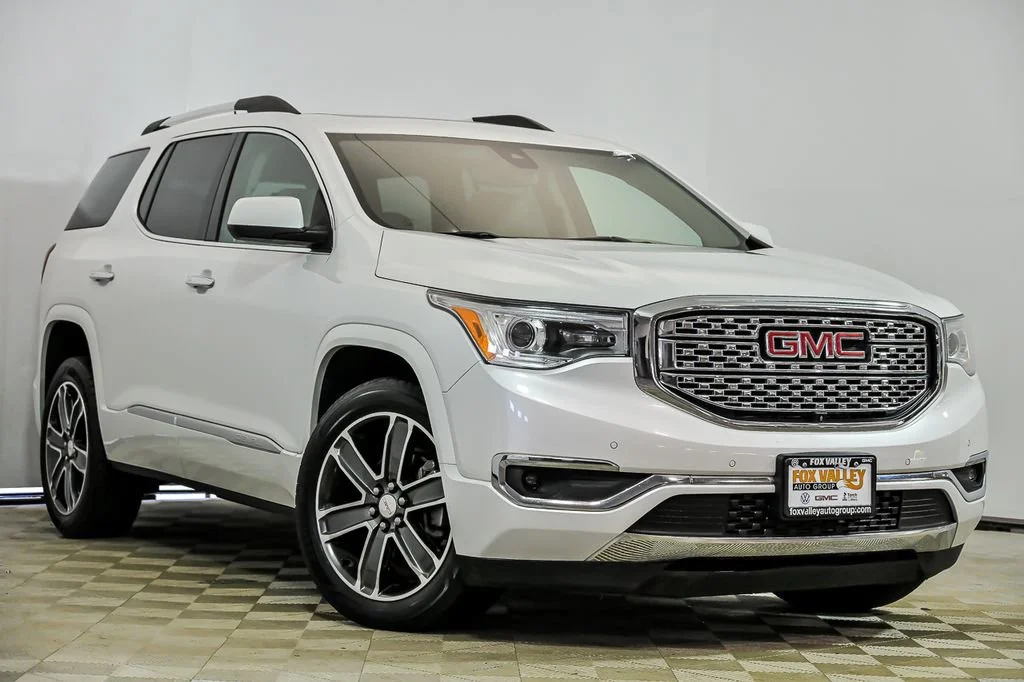 2018 GMC Acadia Denali AWD's photo