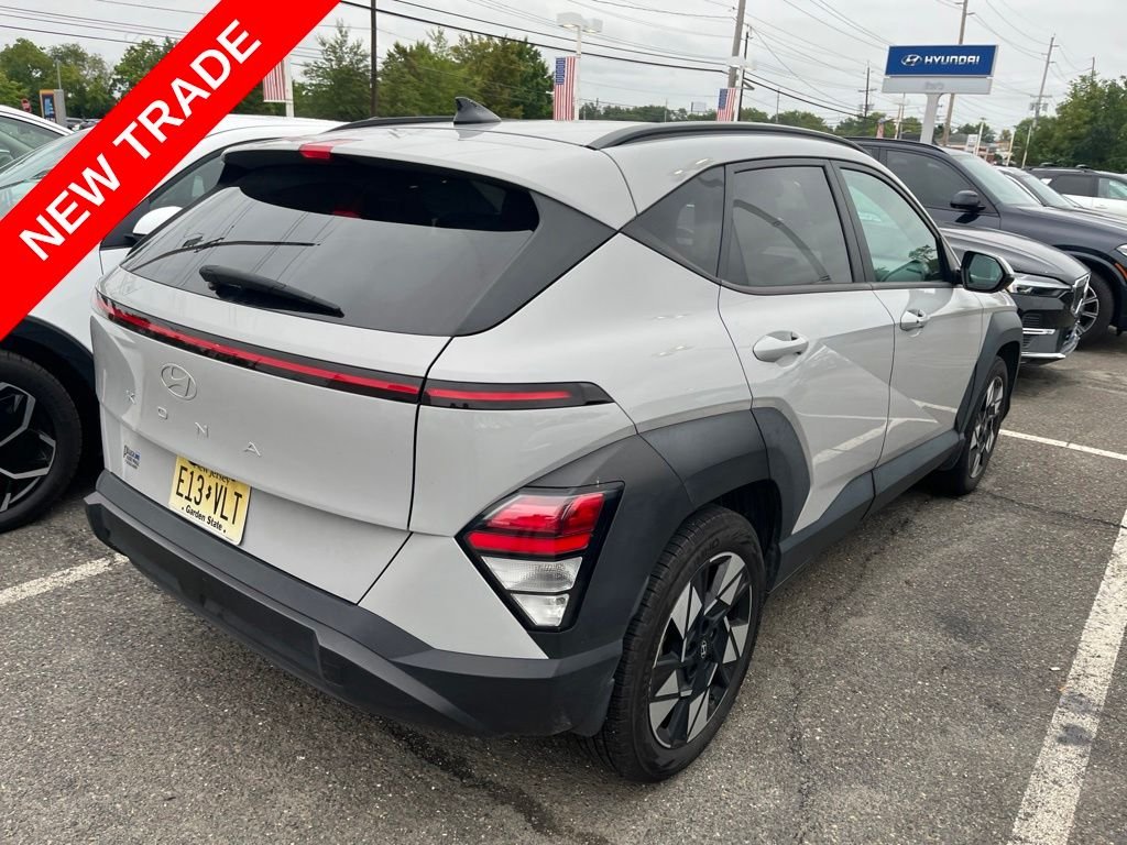 Used 2024 Gray Hyundai SEL image 3