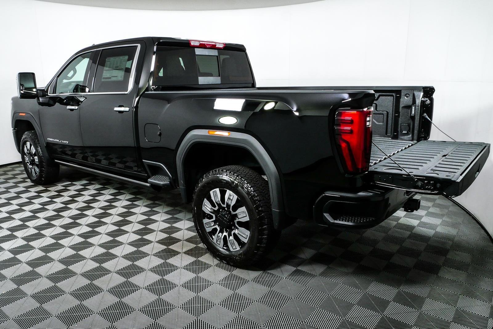 New 2026 Onyx Black GMC Denali image 32