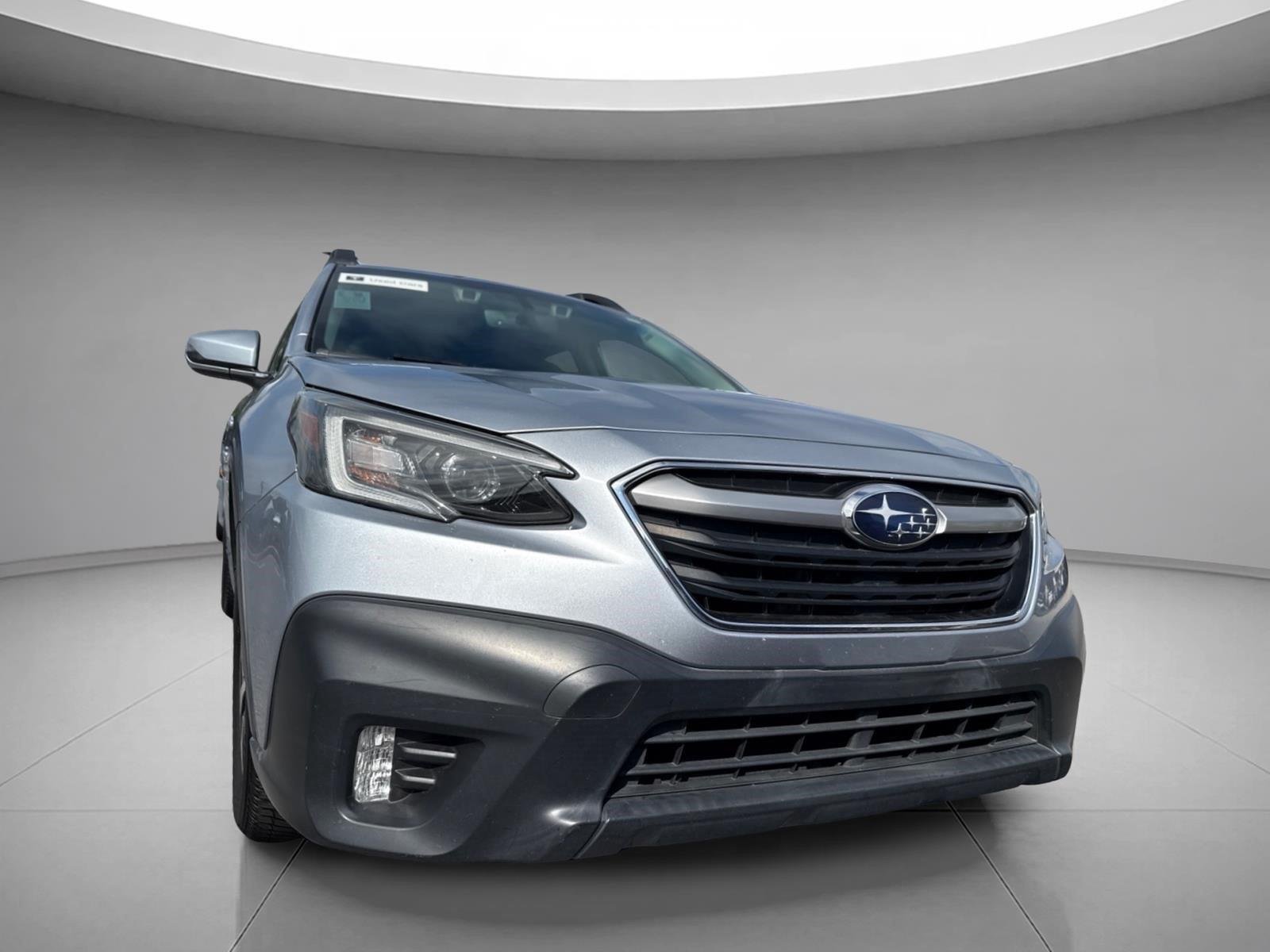 Used 2021 Ice Silver Metallic Subaru Premium image 25