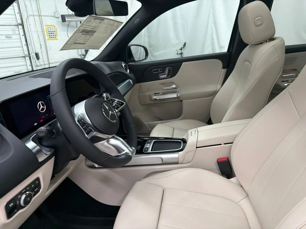 New 2026 Black Mercedes-Benz GLB 250 image 14