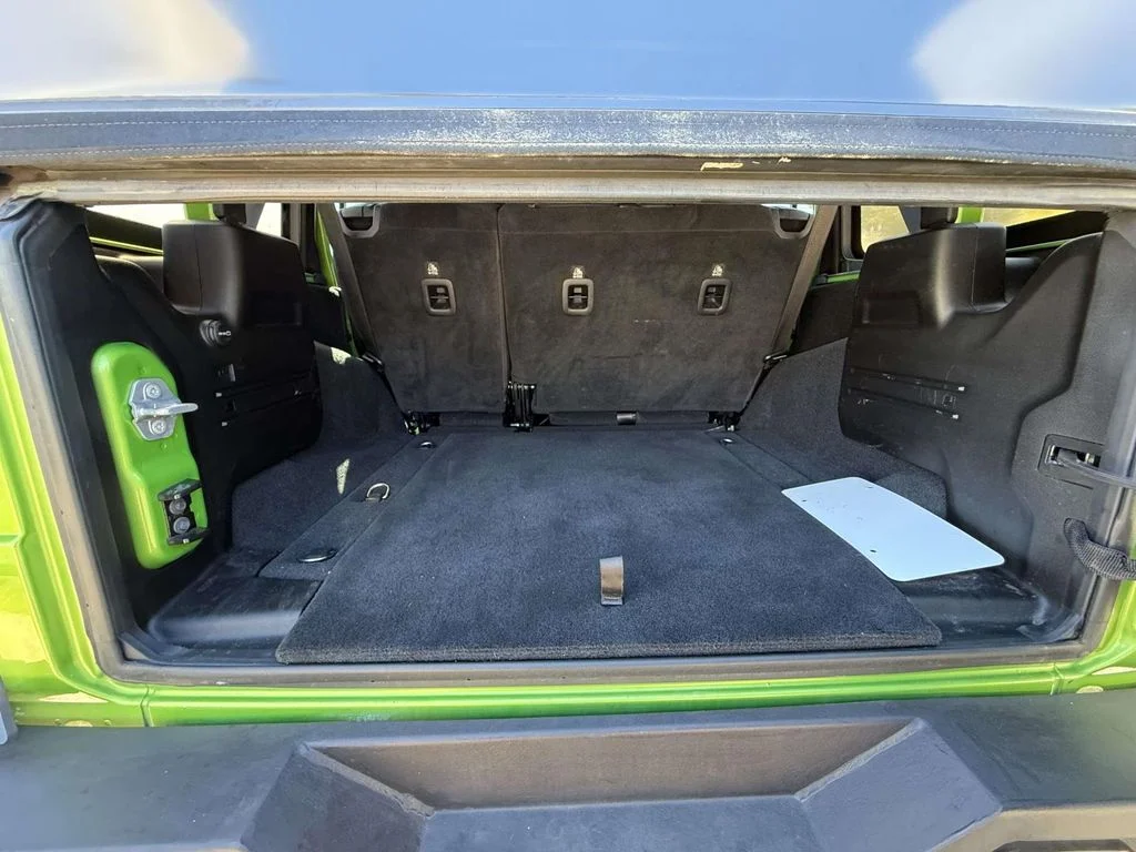 Used 2019 Green Jeep Unlimited Sport S image 35