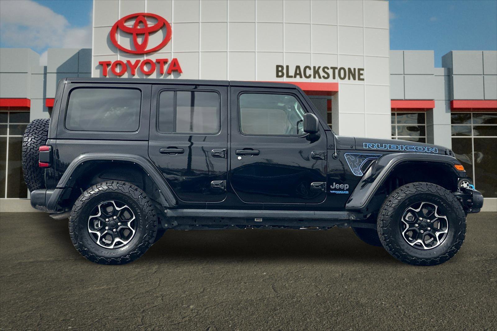 Used 2021 Jeep Wrangler Unlimited Rubicon 4XE with VIN 1C4JJXR68MW859907 for sale in Fresno, CA