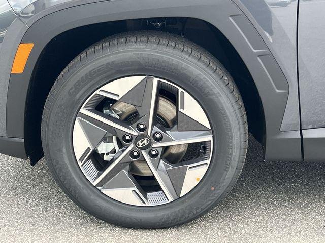 New 2026 Gray Hyundai SEL FWD image 36