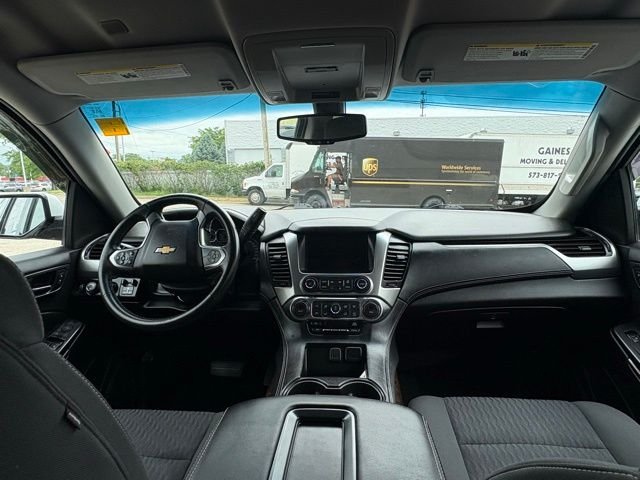 Used 2017 White Chevrolet LS image 32