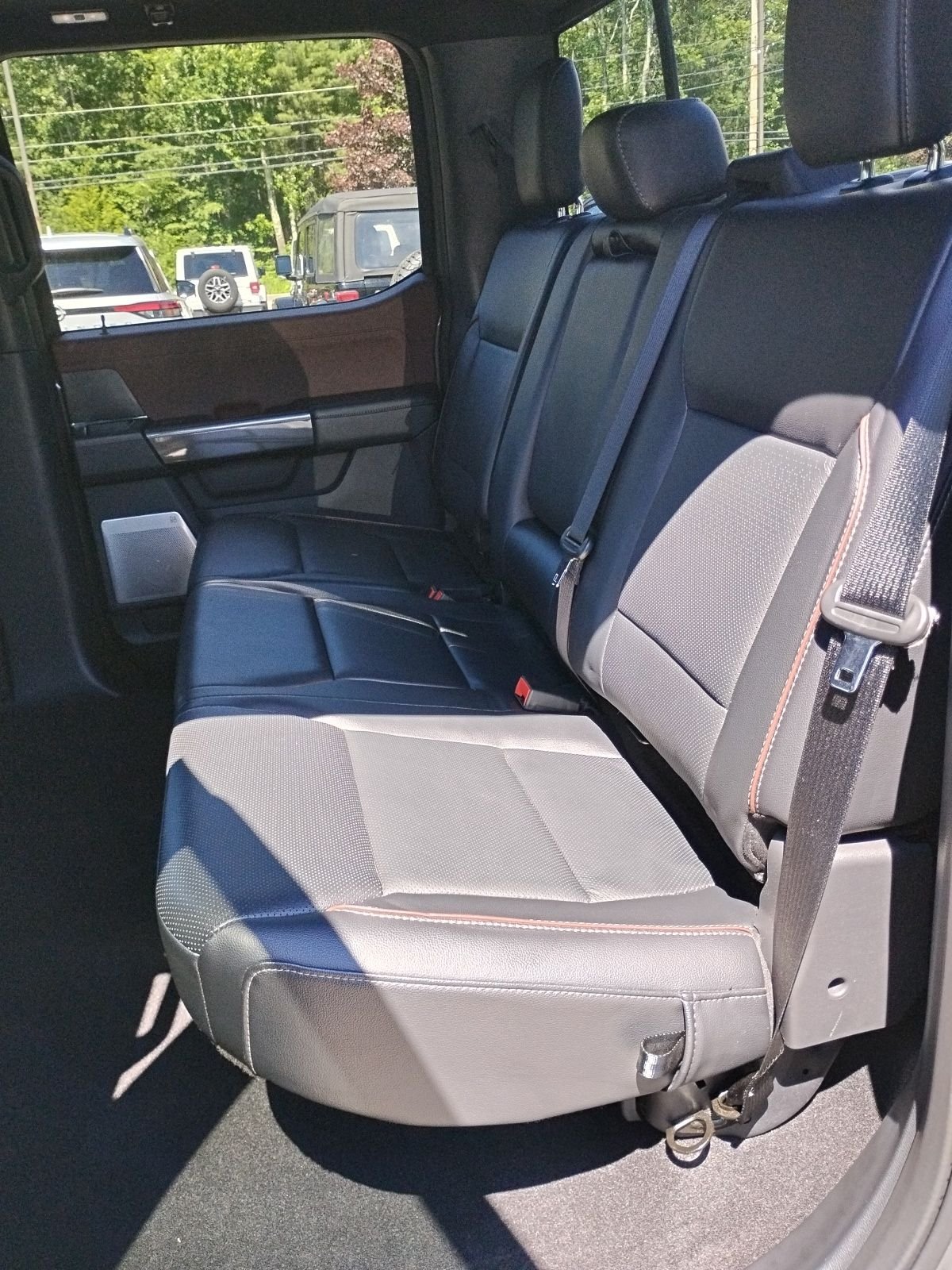 Used 2023 Gray Ford Lariat image 11