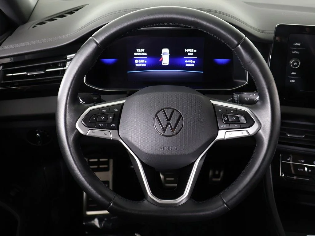 Used 2025 Blue Volkswagen 1.5T Sport image 36