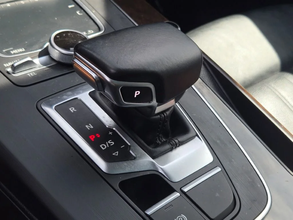 Used 2018 Black Audi 2.0T image 27