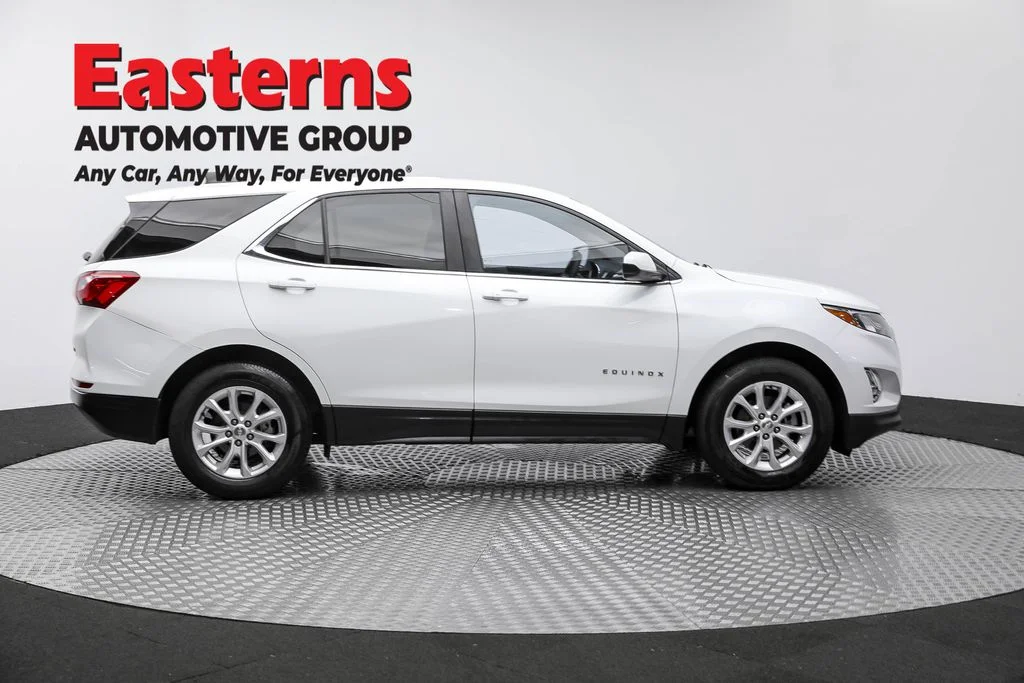 Used 2021 White Chevrolet LT image 4