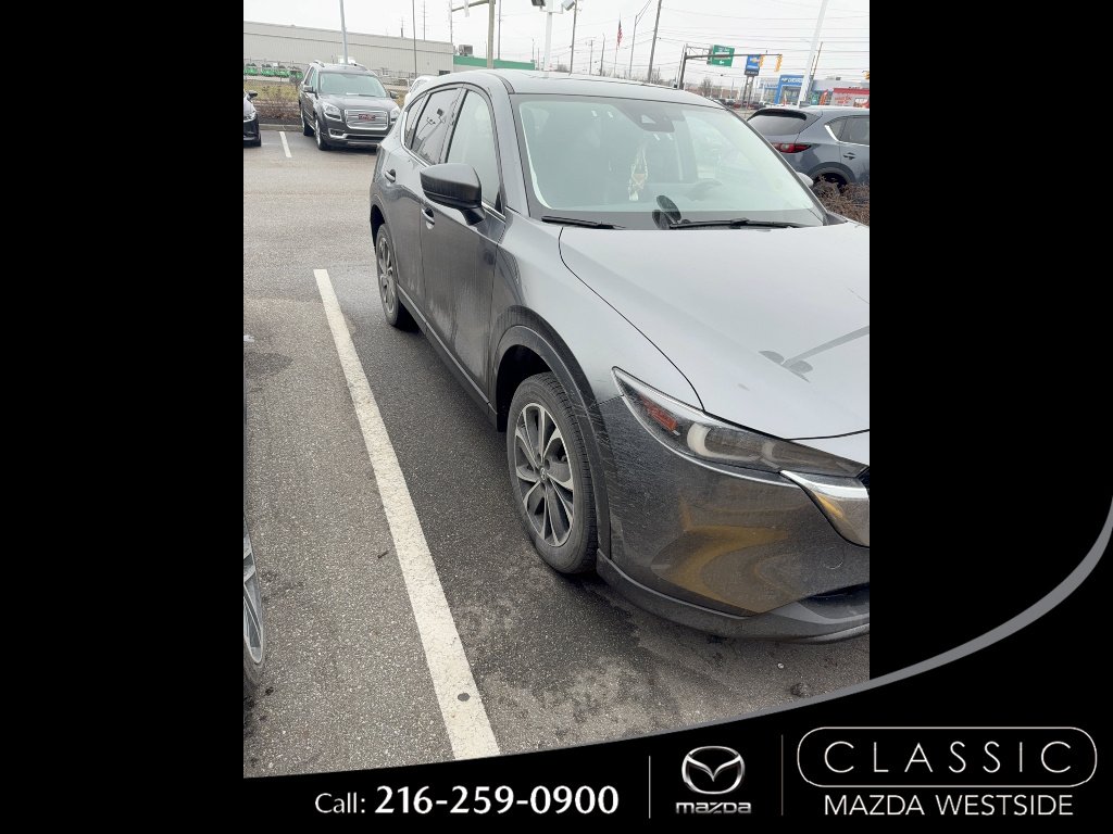 2023 Mazda CX-5 S Premium package