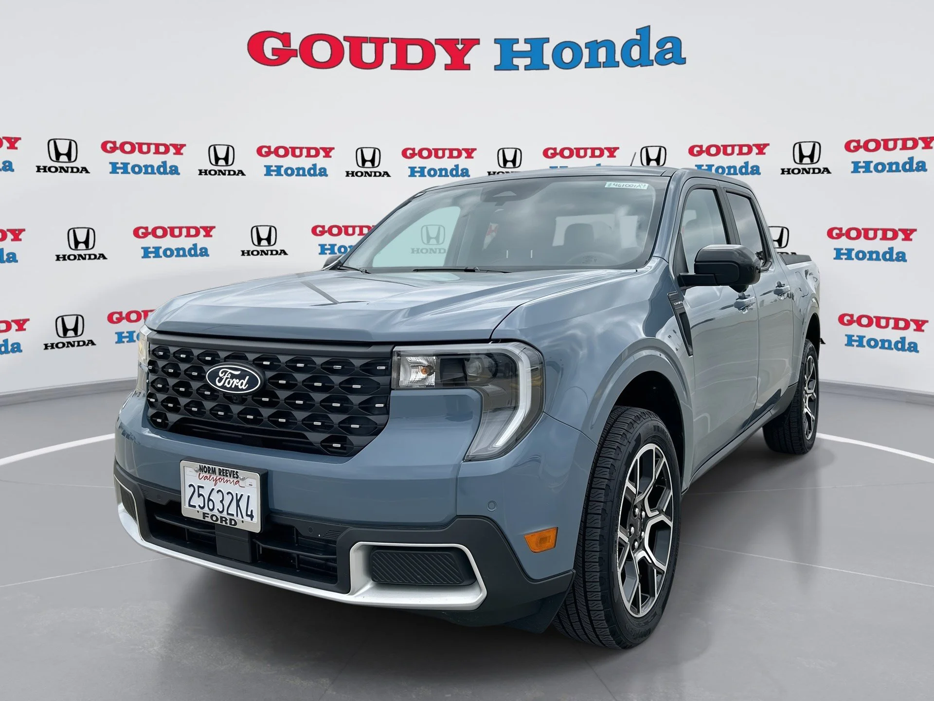 2025 Ford Maverick Lariat AWD's photo
