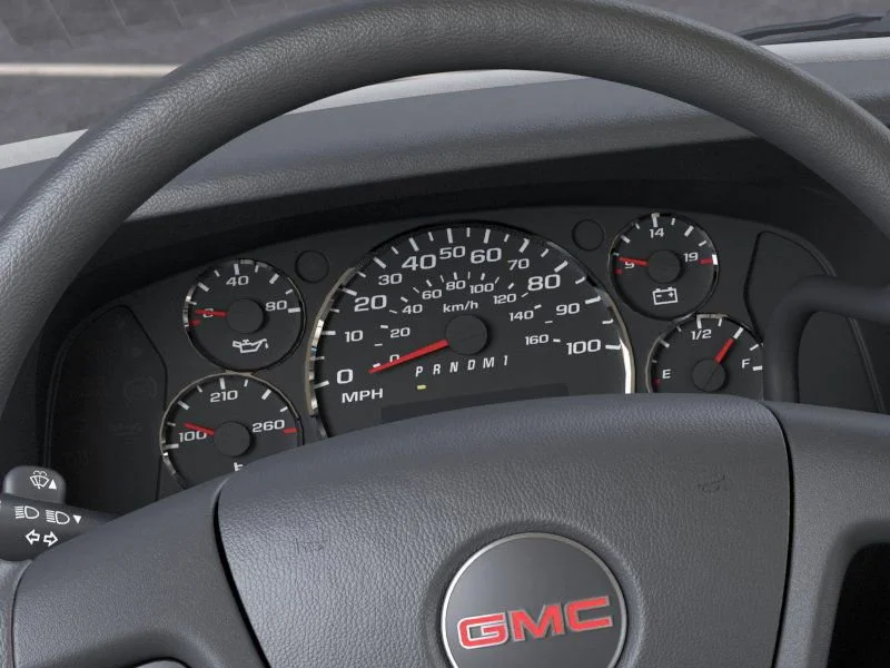 2025 GMC Savana Cargo Work Van - Photo 18
