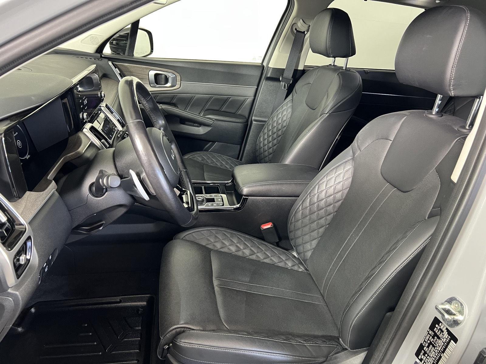 Used 2023 Wolf Gray Kia X-Line SX Prestige image 5