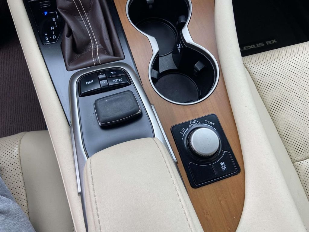 Used 2019 Beige Lexus 350 image 28